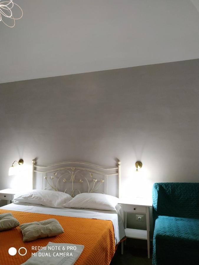 Le Suite Del Teatro Cucinino Privato Tarente Extérieur photo