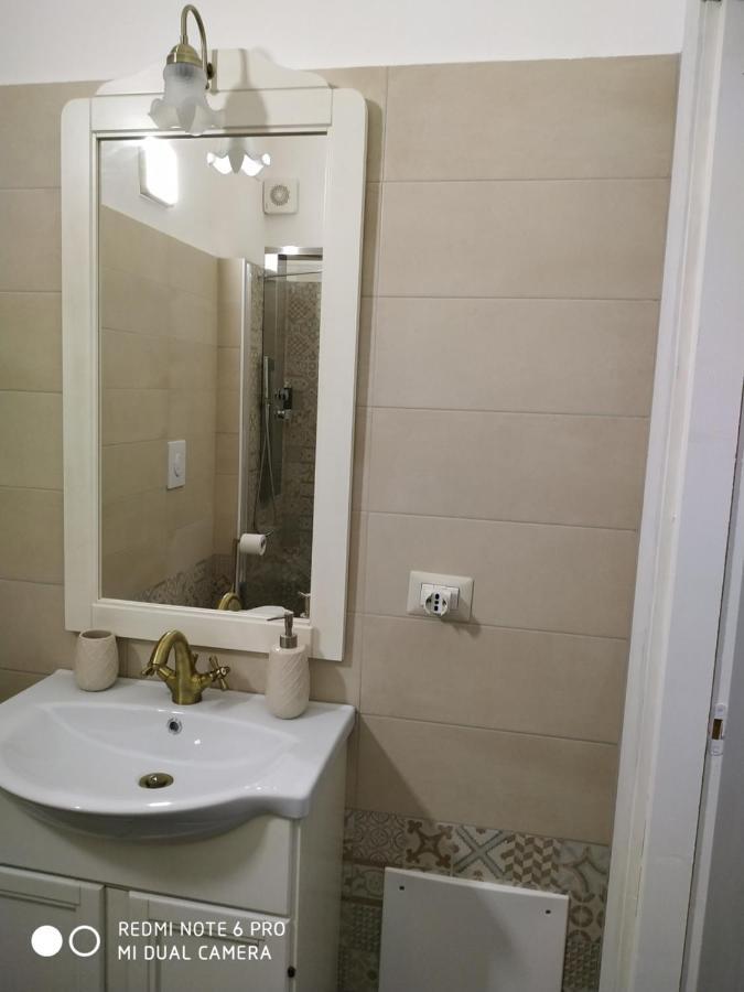Le Suite Del Teatro Cucinino Privato Tarente Extérieur photo